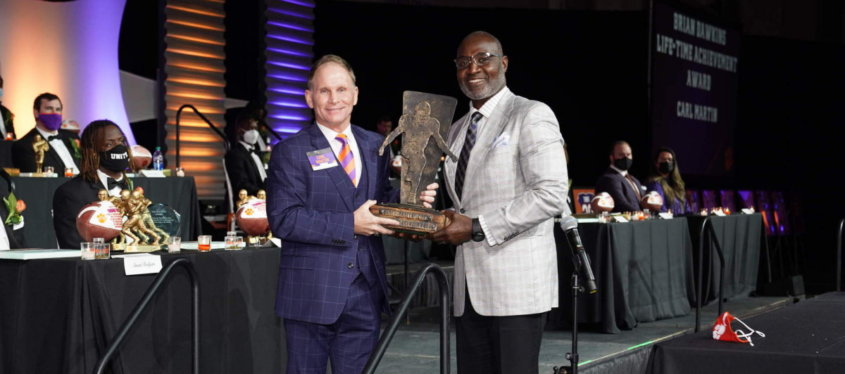 Bill Smith – 2014 Brian Dawkins Lifetime Achievement Award Recipient –  Clemson Tigers Official Athletics Site