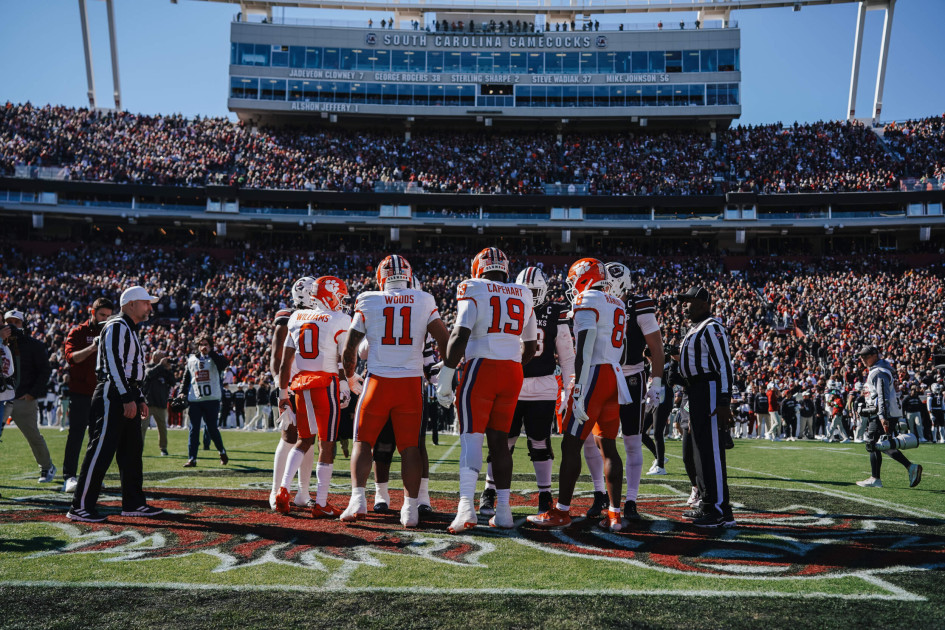 Game Notes: Clemson 28, South Carolina 14