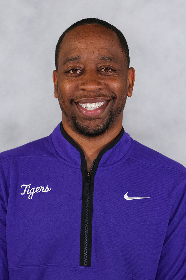 Chris Ayers - Clemson University Athletics