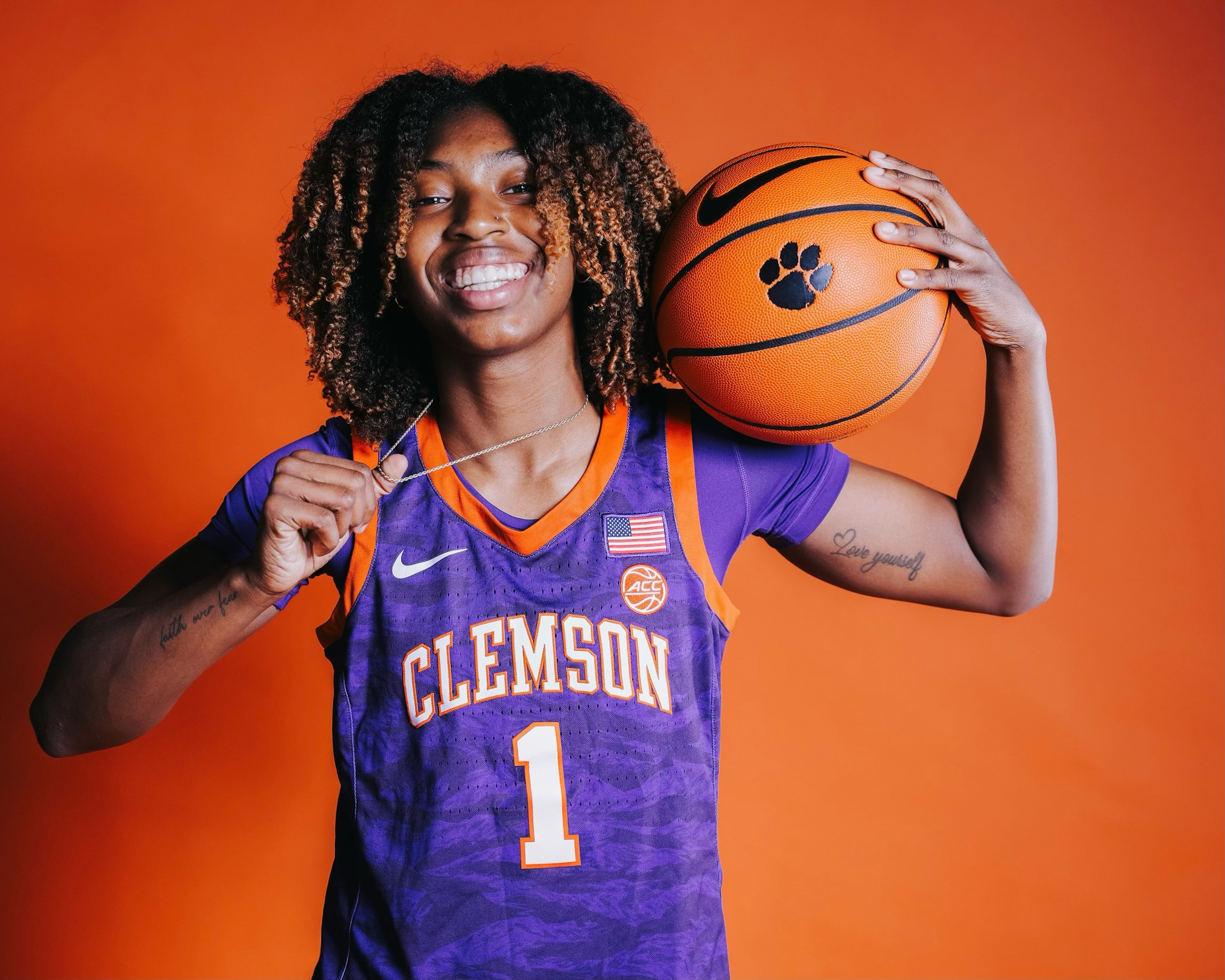 Former SEC Point Guard Returns Home, Signs With Tigers - Clemson ...