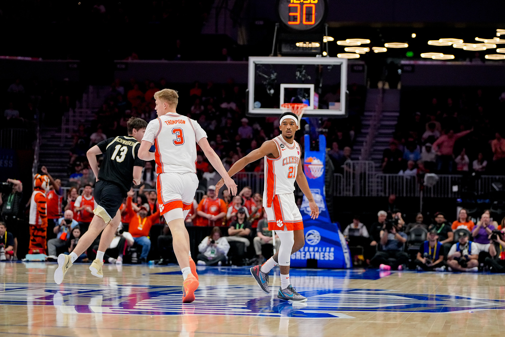 Clemson Men's Basketball news