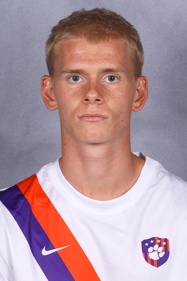 【SEXoriginal】SEDITIONARIES Footballer Xander Sevian - Men's Soccer 2026-27 - Clemson University Athletics