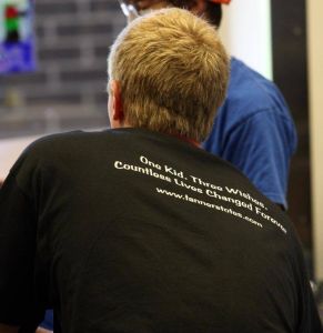 Tanner's Totes visits Children's Healthcare of Atlanta 081011