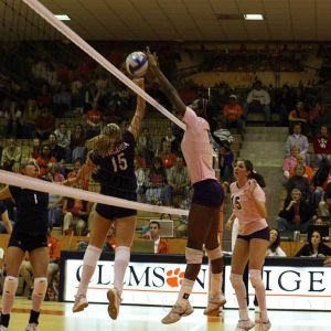 Clemson 3, Virginia 0