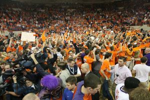 students court celebrate postgame