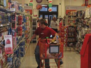 bi-lo solid orange fan of the year shopping spree reward 032609