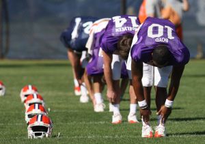 team stretch bowl practice 123011