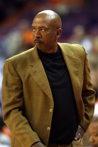 Head Coach Oliver Purnell