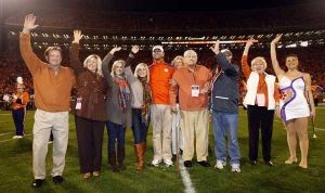 2009 U.S. Open Champion and former Tiger Lucas Glover dotted the 