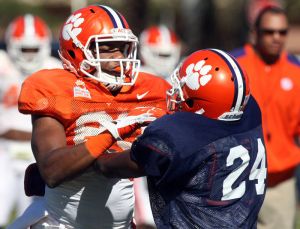 Brandon Ford bowl practice 123011