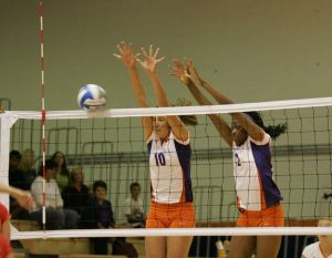 Sandra Adeleye (R) and Brooke Kohler (L)