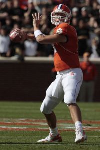 Cullen Harper drops back to pass against Wake Forest. (AP Photo/Patrick Collard)
