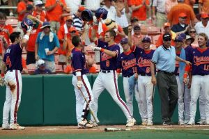Richie Shaffer homerun celebrate
