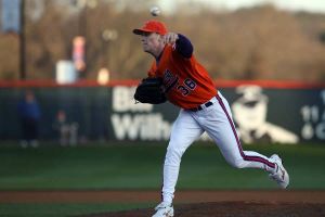 Photo by Mark Crammer