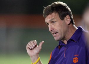 Head Coach Mike Noonan