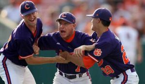 leggett pregame huddle