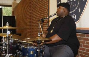 Oliver and Vicky Purnell held their second annual Coaches vs. Cancer fundraising event, Tigerfest 09, on Tuesday, October 6.