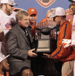 swinney swofford trophy