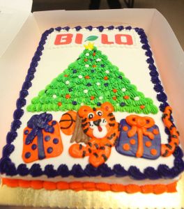 The Clemson men&acirc;?<sup>TM</sup>s and women&acirc;?<sup>TM</sup>s basketball teams hosted area children at the Tiger Wonderland charity event on Thursday, December 15 at Littlejohn Coliseum.