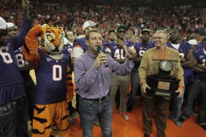 football team acc championship halftime