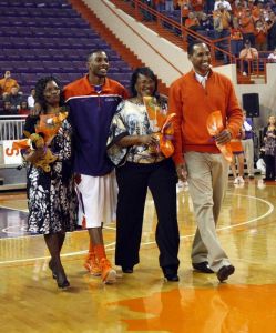 Senior Demontez Stitt