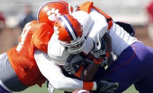 practice scrimmage 032710