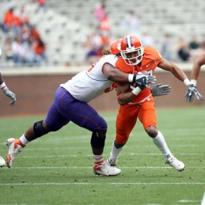 Photo credit: Photos by Mark Crammer