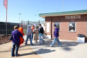 Photo by Mark Crammer