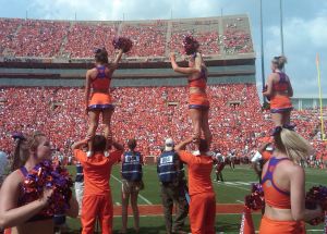 cheerleaders 2011 football