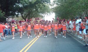 cheerleaders 2011 football parade