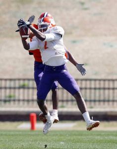 practice scrimmage 032710