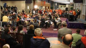 crowd at press conference