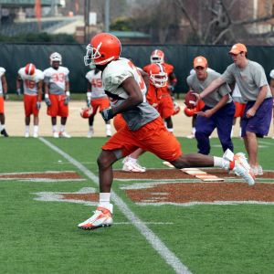 Spring Football Practice: March 10, 2007