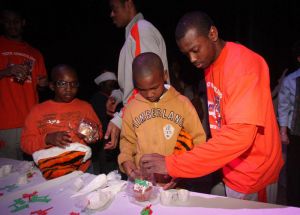 The Clemson men&acirc;?<sup>TM</sup>s and women&acirc;?<sup>TM</sup>s basketball teams hosted area children at the Tiger Wonderland charity event on Thursday, December 15 at Littlejohn Coliseum.