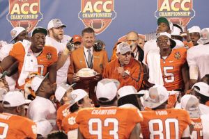team postgame celebrate