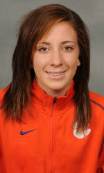Vickery Hall Women’s Student-Athlete of the Week – Katie Bruggeling