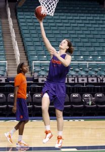 practice at greensboro coliseum 030211