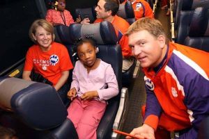 2007 shop with a coach 121207 steelman