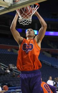 ncaa tournament pregame practice 031810