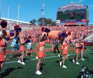 cheerleaders 2011 football