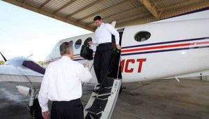 airport arrival in clemson 041310