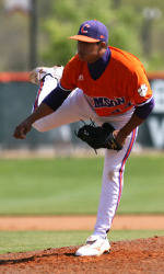 Tiger Baseball Team to Play Host to South Carolina Wednesday Night