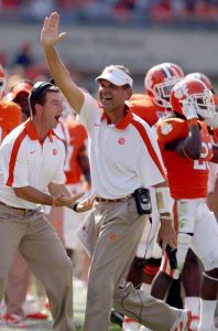 Defensive Coordinator Kevin Steele