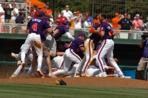 NCAA Super Regional vs. Alabama 6/14/2010
