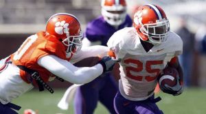 practice scrimmage 032710