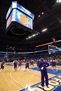 ncaa press conference and practice 032008