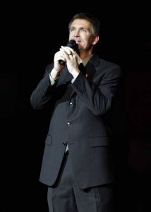 Assistant Coach Todd Steelman sang the National Anthem prior to the game.