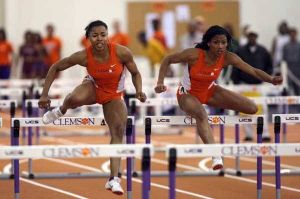 Michaylin Golladay (L) and Patricia Mamona (R)