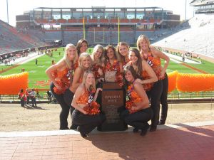 cheerleaders and rally cats 2009 football season
