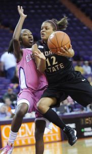Florida State's Courtney Ward shoots as Kirstyn Wright defends during the first half in Clemson, S.C., Thursday, Feb. 19, 2009. (AP Photo/Patrick Collard)